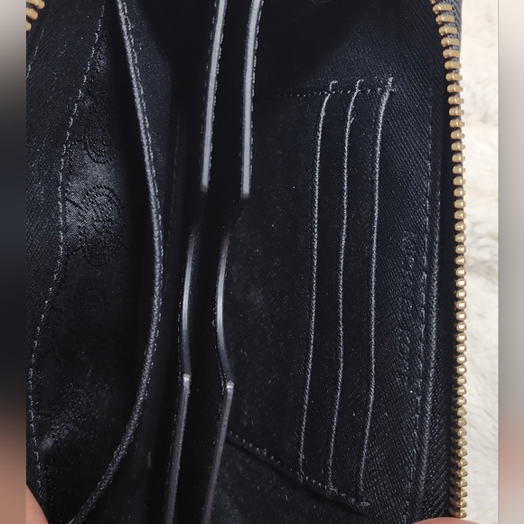 Michael Kors Black Wristlet Wallet - Picture 6 of 9